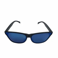 Lunettes De Soleil Design Oeil De Chat Et Des Verres Teintés -Accessoires De Mode pdtimg 4549547b