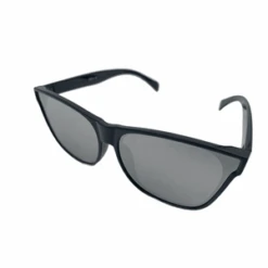 Lunettes De Soleil Design Oeil De Chat Et Des Verres Teintés -Accessoires De Mode pdtimg 4549548b