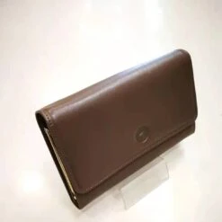 Portemonnaie Avec Rabat Et Fermoir En Cuir Taupe -Accessoires De Mode pdtimg 4567336hd