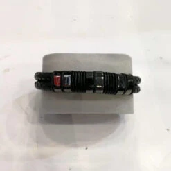 Bracelet Fermoir Magnétique Fait D'une Belle Lanière De Cuir -Accessoires De Mode pdtimg 4706759hd