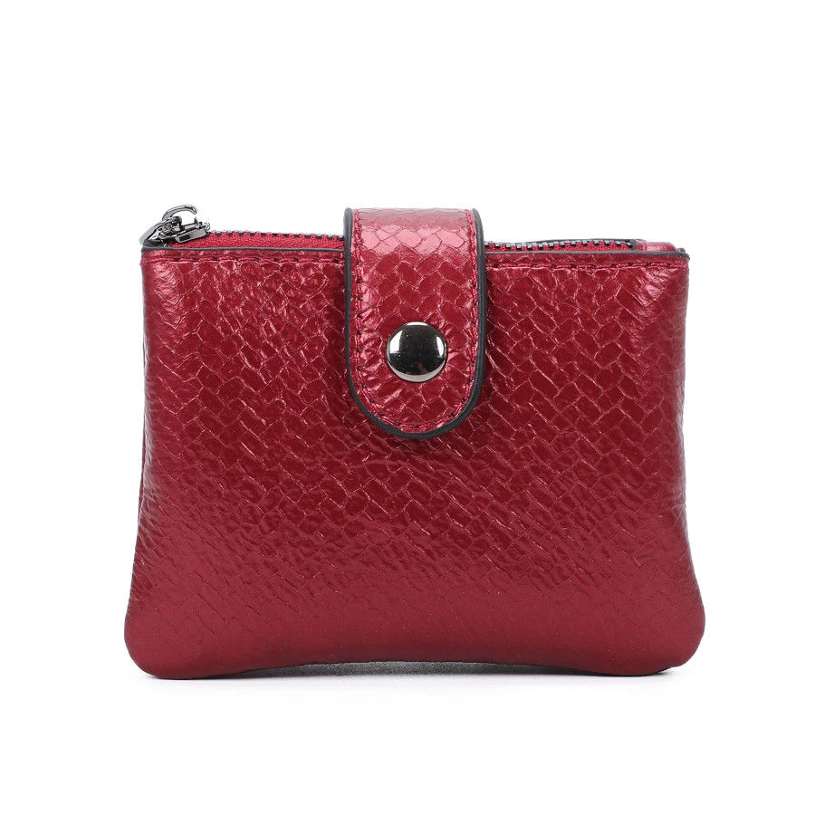 Petit Porte-monnaie Imprimé Croco Zippé Et Patte à Pression 12 Petit Porte-monnaie Imprimé Croco Zippé Et Patte à Pression – Image 10