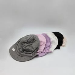 Casquette Gavroche à Décor D'un Bouton En Forme Fleur -Accessoires De Mode pdtimg 4941359hd