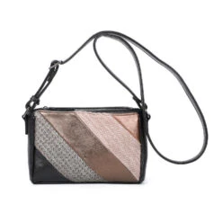 Sac Porté Travers Bimatière Habillé D’un Patchwork Tressé -Accessoires De Mode pdtimg 4960981hd