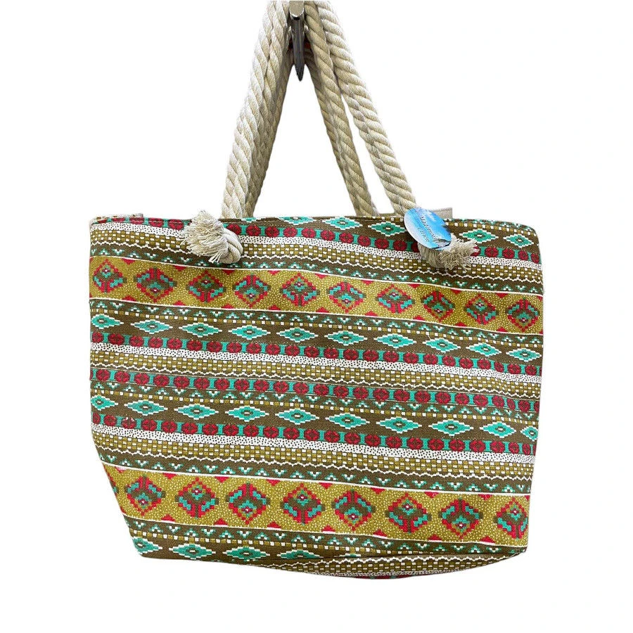 Sac De Plage Rehaussé D'un Superbe Imprimé Ethnique 6 Sac De Plage Rehaussé D'un Superbe Imprimé Ethnique – Image 4