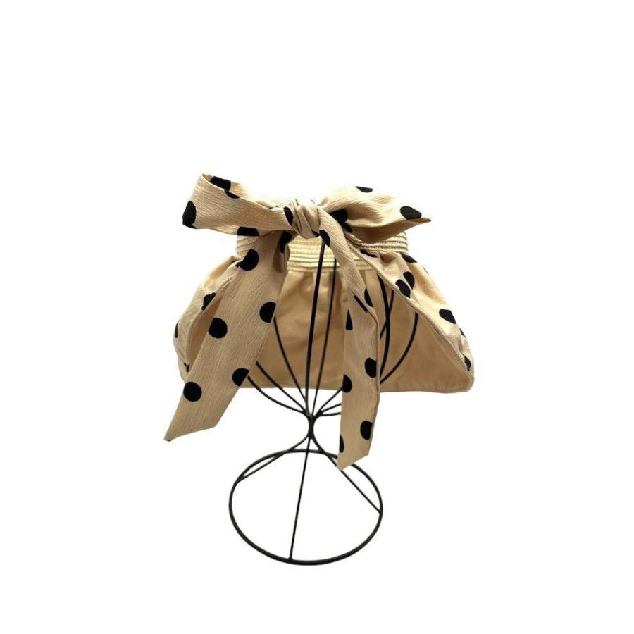 Visière Solaire En Tissu à Pois Avec Une Couronne En Papier 5 Visière Solaire En Tissu à Pois Avec Une Couronne En Papier – Image 3