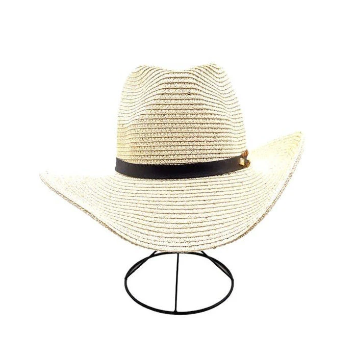 Chapeau De Cowboy Avec Un Ruban Décoratif 7 Chapeau De Cowboy Avec Un Ruban Décoratif – Image 5
