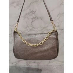 Pochette Zippée Cuir Grainé Avec Poignée En Chaîne Dorée 30 Pochette Zippée Cuir Grainé Avec Poignée En Chaîne Dorée -Accessoires De Mode pdtimg 4998733hd