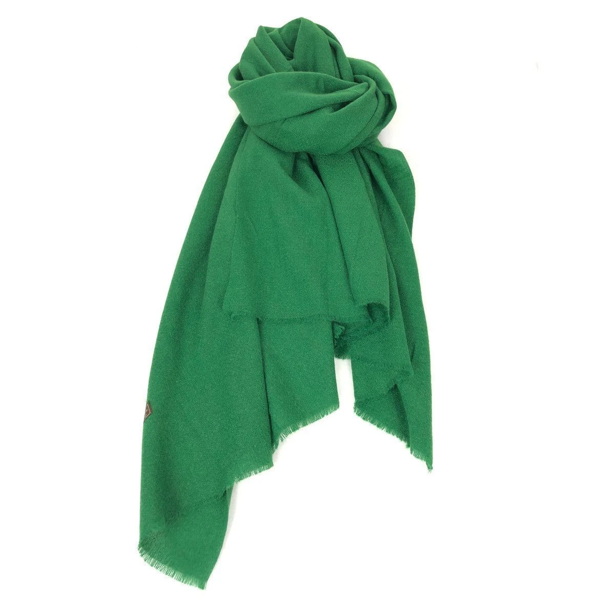 Écharpe Unie Légère En Laine Mélangée Avec Cachemire 16 Écharpe Unie Légère En Laine Mélangée Avec Cachemire – Image 14