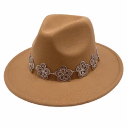Chapeau à Large Bord Avec Ornement Fleurs En Métal -Accessoires De Mode pdtimg 5010432b