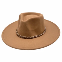 Chapeau Embelli D'une Chaîne Tressée Avec Simili Cuir 22 Chapeau Embelli D'une Chaîne Tressée Avec Simili Cuir -Accessoires De Mode pdtimg 5010477b