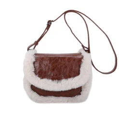 Sac Bandoulière à Rabat Avec Bordure En Fausse Fourrure 24 Sac Bandoulière à Rabat Avec Bordure En Fausse Fourrure -Accessoires De Mode pdtimg 5020314hd