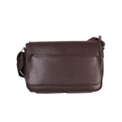 Sac Reporter Uni Marron Porté En Bandoulière Avec Rabat