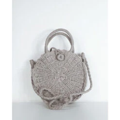 Sac à Main Circulaire Tout En Raphia Crocheté Coloris Gris