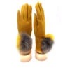 Gants Tactiles Moutarde Avec Pompon à Deux Couleurs -Accessoires De Mode product 11413883hd