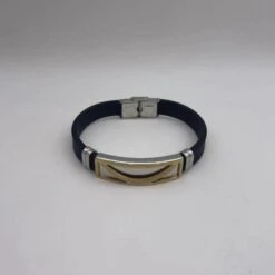 Bracelet à Bande Caoutchouc à Plaque Bicolore Grec Gravé