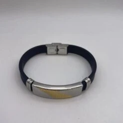 Bracelet à Bande Caoutchouc Et Plaque à Motif Structurée