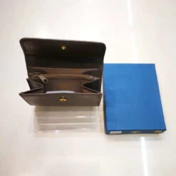 Porte Monnaie à Pression Fait En Cuir De Vachette Taupe