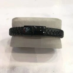 Bracelet à Fermoir Aimanté En Cuir De Vachette Tressé Noir