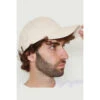 Casquette Unie Beige Avec Fermeture Ajustable à Clip