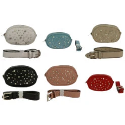 Sac Banane Parsemé Avec De Petites Et Des Grandes Perles