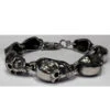 Bracelet Composé Avec Des Maillons En Têtes De Mort