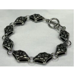 Bracelet Composé Plusieurs Maillons à Décor Fleur De Lys