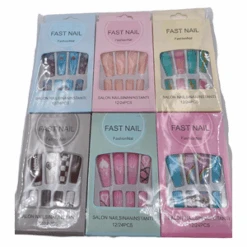 Faux Ongles Agrémentés D'un Motif Fantaisies Variés