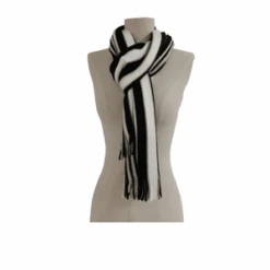 Écharpe D'hiver Motif Avec Rayures Noir/blanc Et Franges