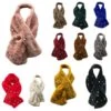 Assortiment Foulard En Fausse Fourrure Agrémenté Perles