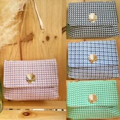 Sac à Bandoulière En Tissu Imprimé Carreaux Détail Doré