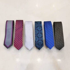 Cravate Homme En Polyester Et Soie Paré D'un Imprimé