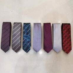 Cravate Homme Colorée Par Un Beau Imprimé Fantaisie