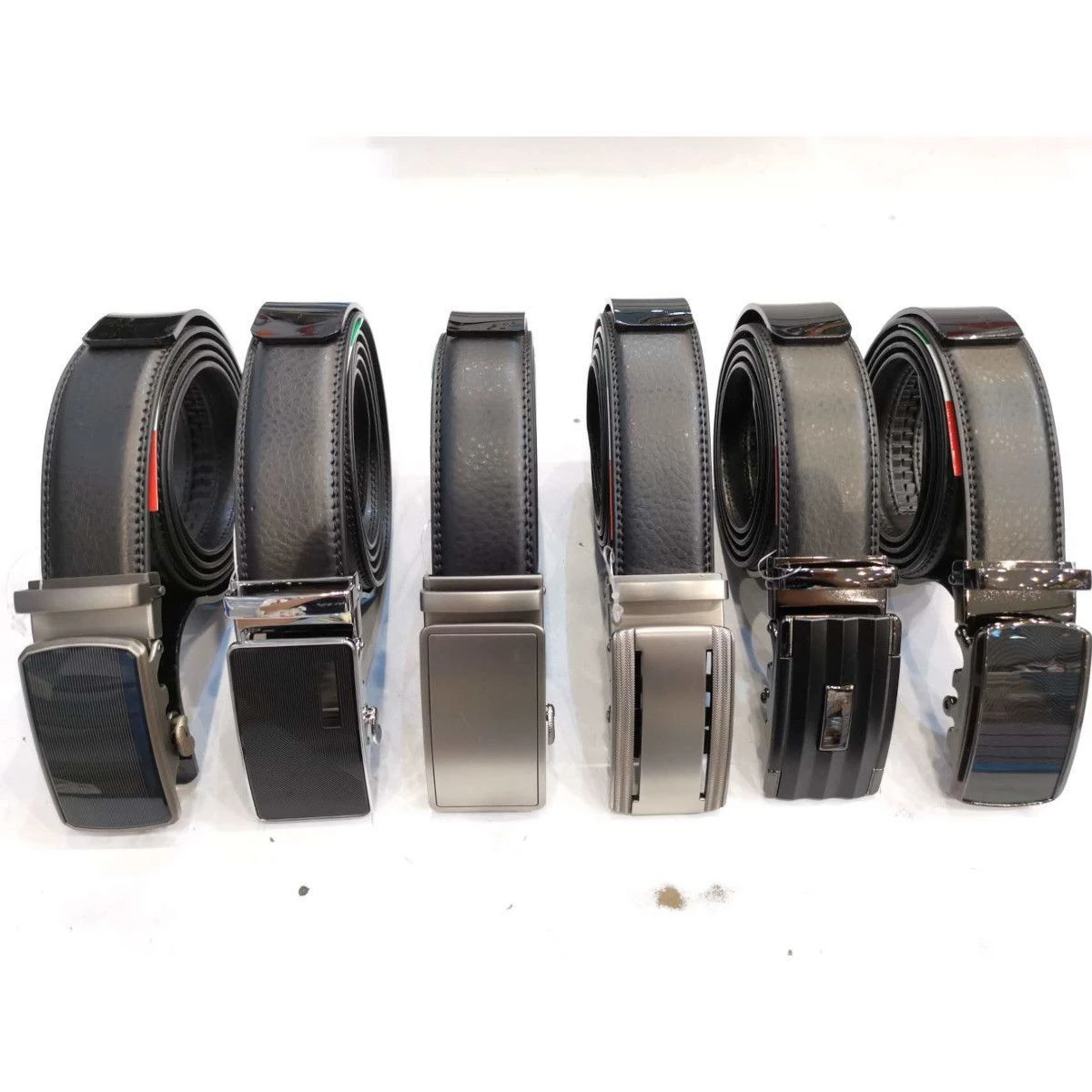 Ceinture Boucle Automatique à Sangle Faite De Croûte De Cuir 3 Ceinture Boucle Automatique à Sangle Faite De Croûte De Cuir