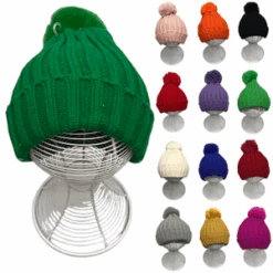 Assortiment Bonnet Doublé Fourrure à Torsades Et Pompon