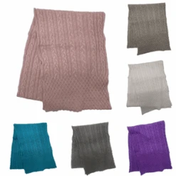 Écharpe Rectangulaire En Maille Torsadée Avec Strass