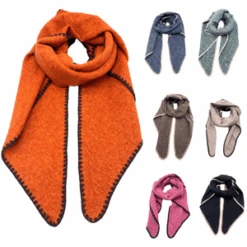 Écharpe Unie En Maille Texturée Avec Bordure Brodée