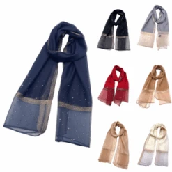 Écharpe Scintillante Aspect Soie à Détails Cristaux