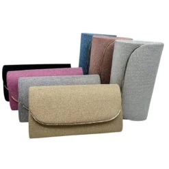 Pochette Design Pailletée Avec Un Rabat à Bordure Dorée